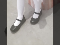 सभी उम्र के लिए लड़कियों के टी-बार चमड़े के स्कूल जूते, 13 छोटे-7 बड़े