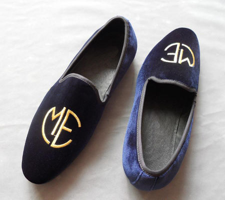 स्टाइलिश कढ़ाई पुरुषों नीले सूड Loafers, लालित्य / फैशन मखमल स्लिप पर जूते