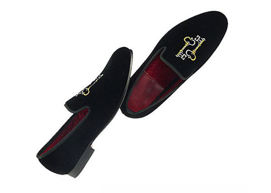 उच्च कारीगरी पुरुषों कढ़ाई loafers, टिकाऊ पुरुषों काले स्लिप पर जूते