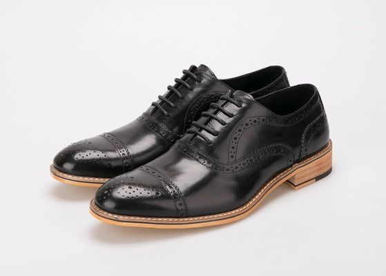 ब्रिटिश शैली हस्तनिर्मित पुरुष पोशाक जूते असली चमड़े ऑक्सफोर्ड Brogues औपचारिक जूते