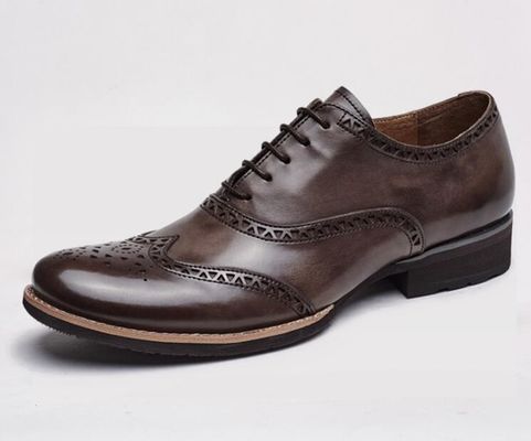 हस्तनिर्मित पुरुष चमड़े के Tassel Loafers, भोज पुरुष चमड़े के धूम्रपान चप्पल
