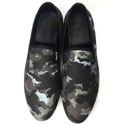 कढ़ाई पुरुषों काले सूड Loafers जूते लक्जरी भेड़ की त्वचा पोशाक जूते